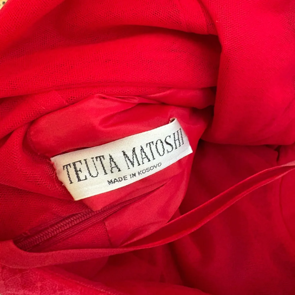 Teuta Matoshi Red Gown ❤️ - Picture 14 of 15